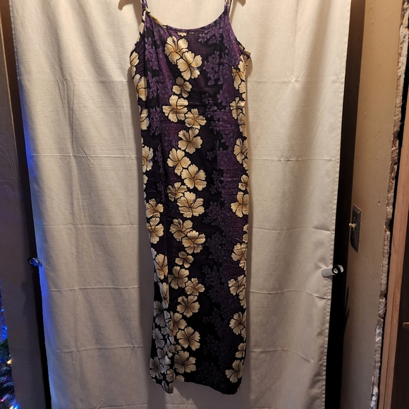 SOLD - Picture 2 of 7